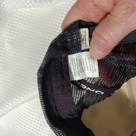 O'NEILL Surf & Sun Floral Trucker Hat Baseball Cap Snap Back Mesh One Size NWOT - Picture 7 of 10